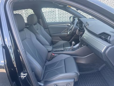 Certified 2025 Audi Q3 2.0T Premium w/ Convenience Package AWD/4WD image 30