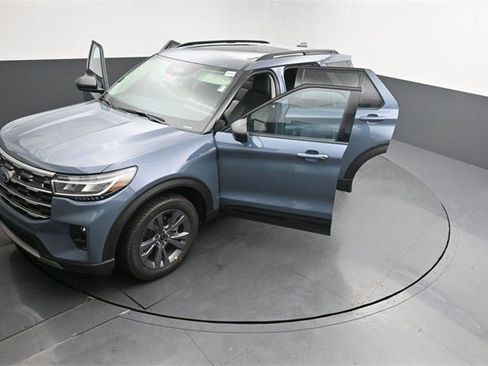 New 2026 Ford Explorer Active w/ Active Comfort Package image 37