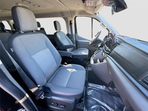 Used 2024 Ford Transit 350 XLT image 27