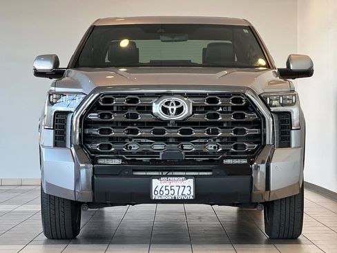 Used 2024 Toyota Tundra Platinum image 9