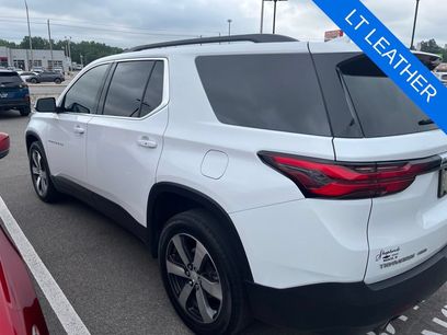 Used 2022 Chevrolet Traverse LT w/ LT Premium Package
