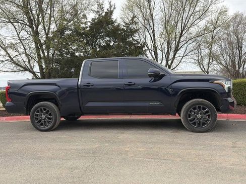 Used 2024 Toyota Tundra Platinum image 2