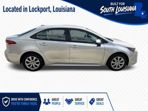 Used 2024 Toyota Corolla LE FWD image 5