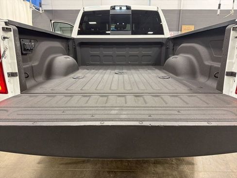 Used 2024 RAM 2500 Limited image 18