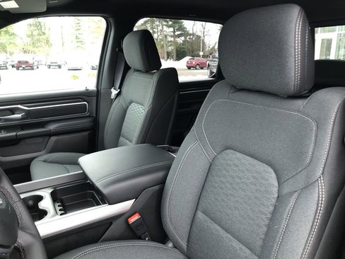 New 2026 RAM 1500 4x4 Crew Cab image 21