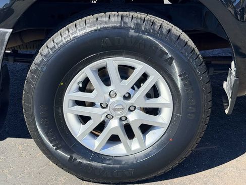 Used 2018 Nissan Frontier SV RWD image 11