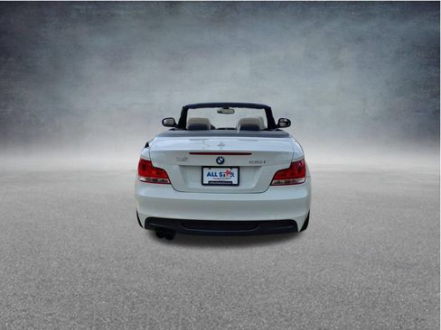Used 2013 BMW 135i Convertible RWD image 14