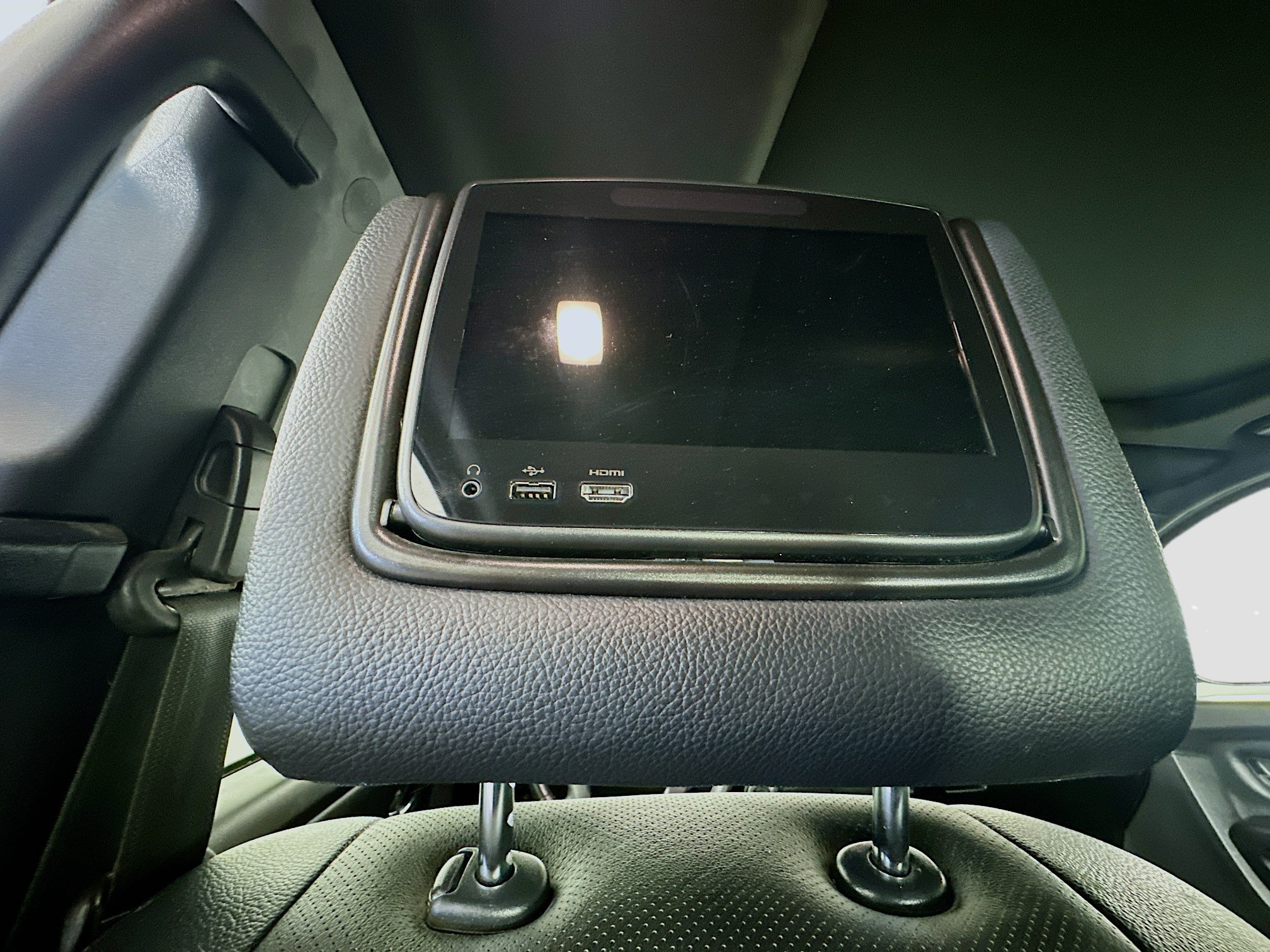Used 2021 Nissan Titan PRO-4X w/ Pro-4x Convenience Package AWD/4WD image 36