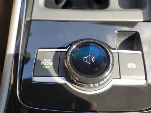 New 2026 Volkswagen Tiguan SEL R-Line image 34