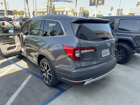 Used 2019 Honda Pilot Touring image 4