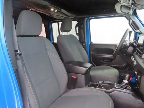 Used 2024 Jeep Wrangler Sport S image 25