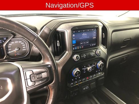 Used 2019 GMC Sierra 1500 Denali w/ Driver Alert Package II AWD/4WD image 3