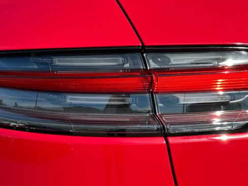 New 2026 Porsche Macan AWD/4WD image 38