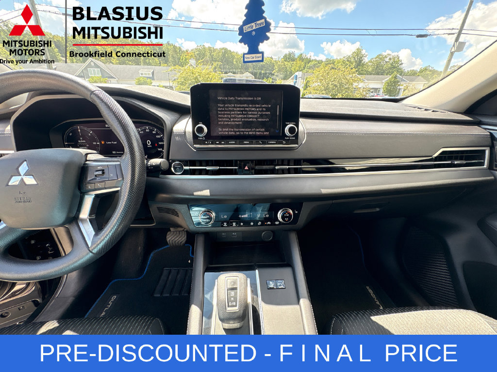Used 2025 Mitsubishi Outlander ES AWD/4WD image 23