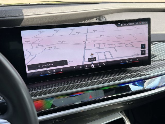 Certified 2023 BMW i7 xDrive60 AWD/4WD image 32