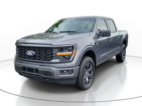Used 2025 Ford F150 STX w/ Equipment Group 200A AWD/4WD image 3