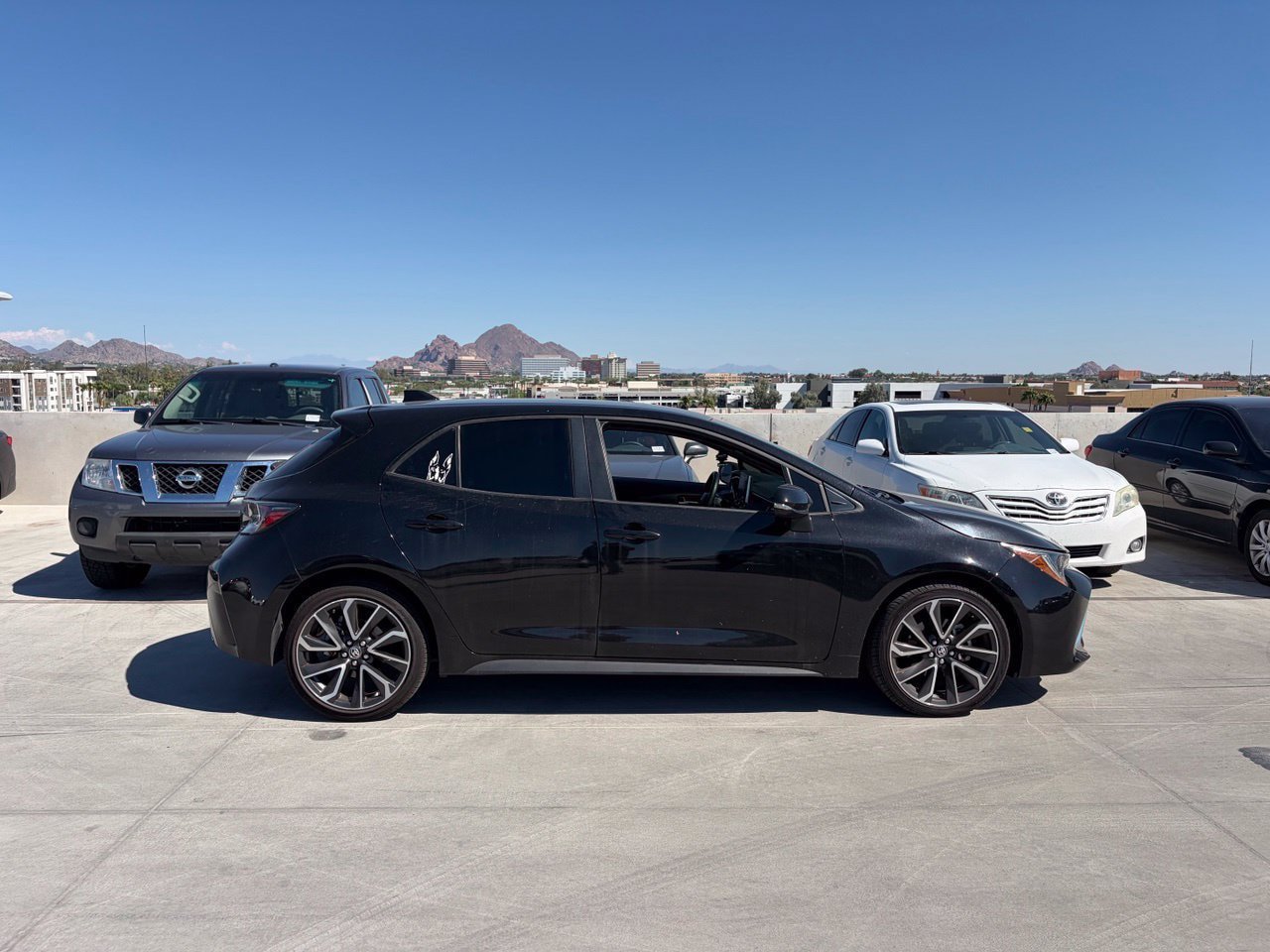 Used 2020 Toyota Corolla XSE w/ Blackout Package FWD image 3