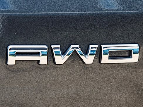 Used 2024 Ford Escape Platinum AWD/4WD image 19