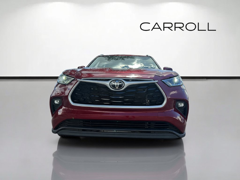 Used 2022 Toyota Highlander XLE FWD image 8
