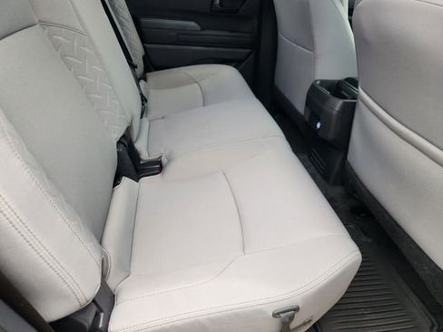 Certified 2025 Toyota Tacoma SR5 image 30