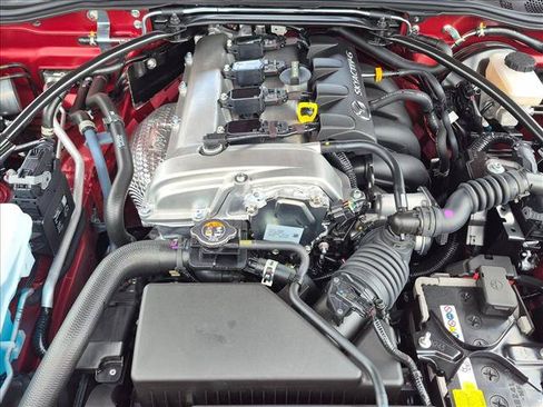 Used 2026 MAZDA MX-5 Miata Club w/ Interior Package RWD image 18