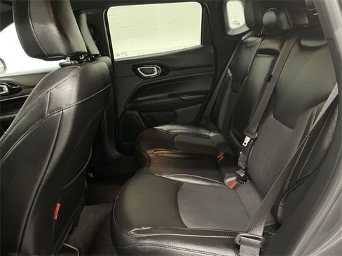 Used 2024 Jeep Compass Trailhawk image 16