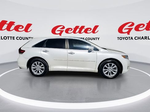 Used 2014 Toyota Venza XLE image 9