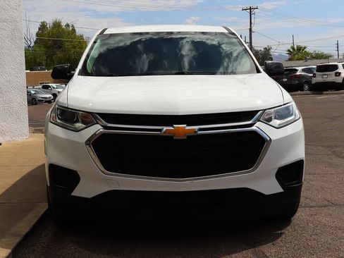 Used 2021 Chevrolet Traverse LS w/ LPO, Cargo Package FWD image 16