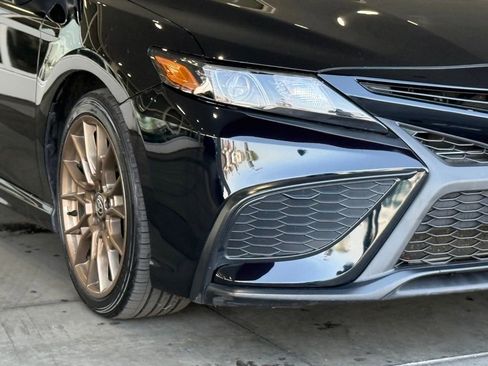 Certified 2023 Toyota Camry SE image 8