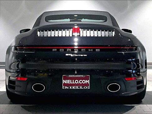 Used 2021 Porsche 911 Carrera image 9