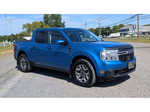 Used 2022 Ford Maverick Lariat w/ Lariat Luxury Package image 3