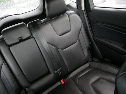 Certified 2019 Ford Edge Titanium w/ Equipment Group 301A AWD/4WD image 14