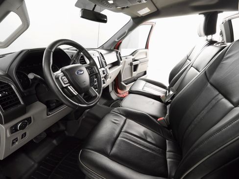 Used 2018 Ford F150 XLT w/ Equipment Group 302A Luxury image 13