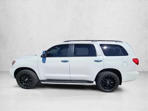 Used 2016 Toyota Sequoia Limited AWD/4WD image 8