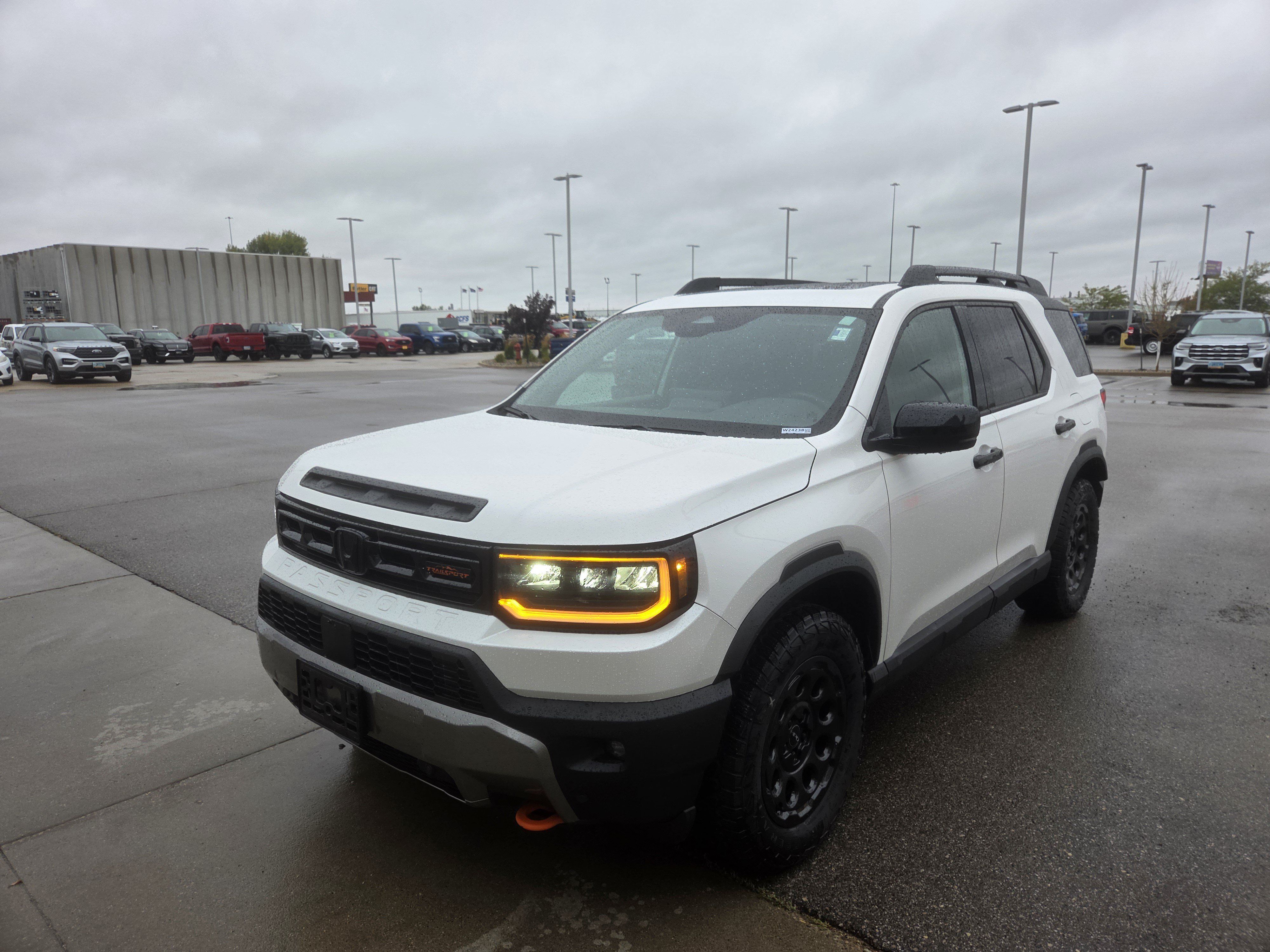 Used 2026 Honda Passport TrailSport Elite image 3