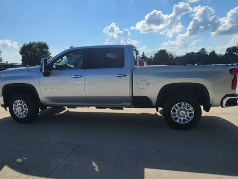 Certified 2022 Chevrolet Silverado 2500 LTZ w/ Gooseneck/5TH Wheel Package AWD/4WD image 9