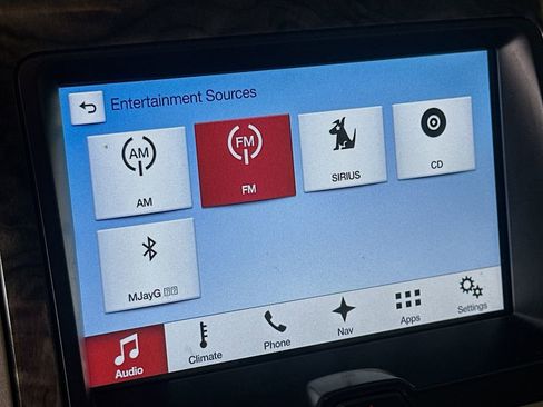 Used 2017 Ford Expedition Limited w/ Equipment Group 301A RWD image 24