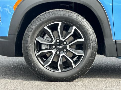 Used 2024 Chevrolet TrailBlazer ACTIV image 30