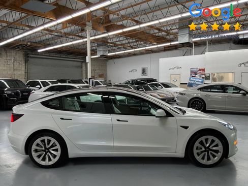 Used 2023 Tesla Model 3 Standard Range RWD image 4