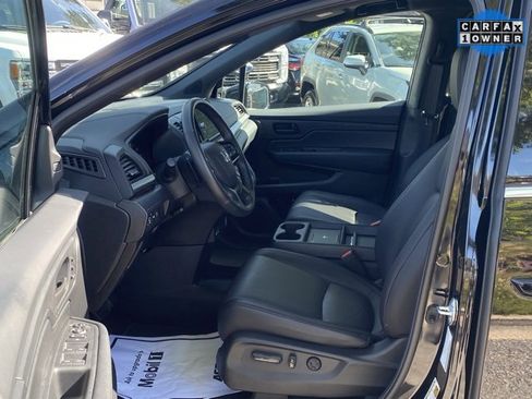 Used 2025 Honda Odyssey Sport-L image 16