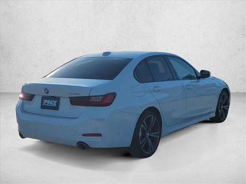 Used 2023 BMW 330i 330i w/ Parking Assistance Package image 5