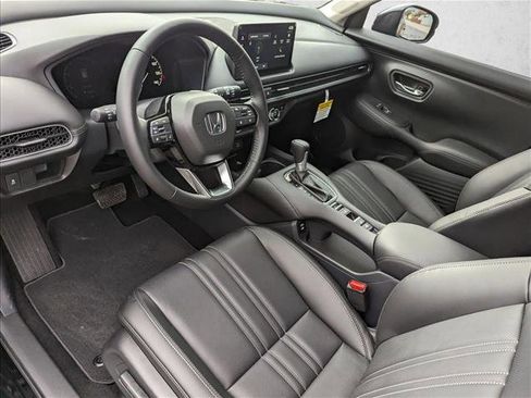 New 2026 Honda HR-V EX-L image 3