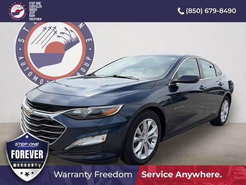 Used 2021 Chevrolet Malibu LT FWD image 1