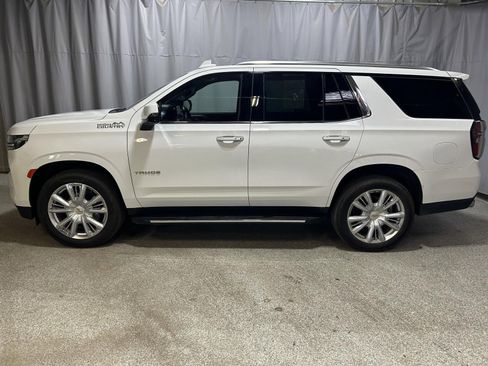 Used 2022 Chevrolet Tahoe High Country image 1