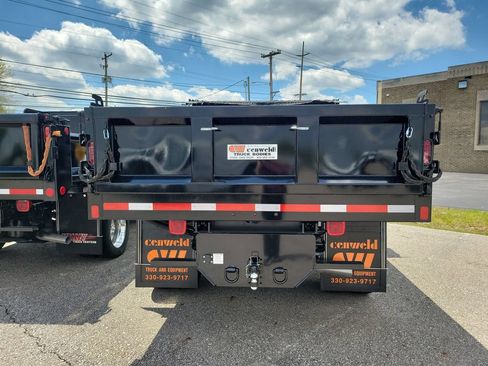 New 2024 RAM 5500 Tradesman AWD/4WD image 5
