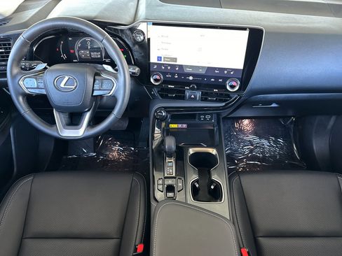 Used 2025 Lexus NX 350h AWD w/ Cold Area Package image 13