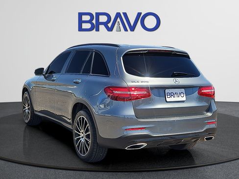 Used 2017 Mercedes-Benz GLC 300 image 3