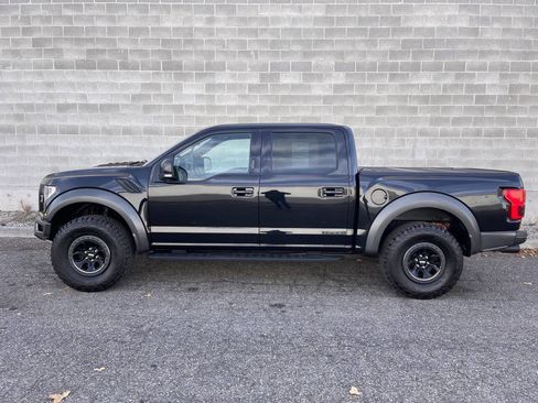 Used 2020 Ford F150 Raptor w/ Equipment Group 802A Luxury image 10