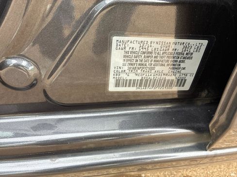 Used 2015 Nissan Sentra SV image 25