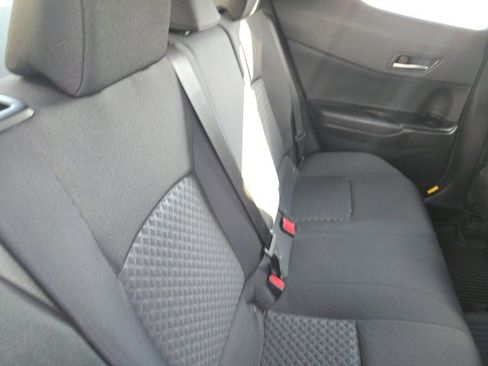 Used 2021 Toyota C-HR LE image 28